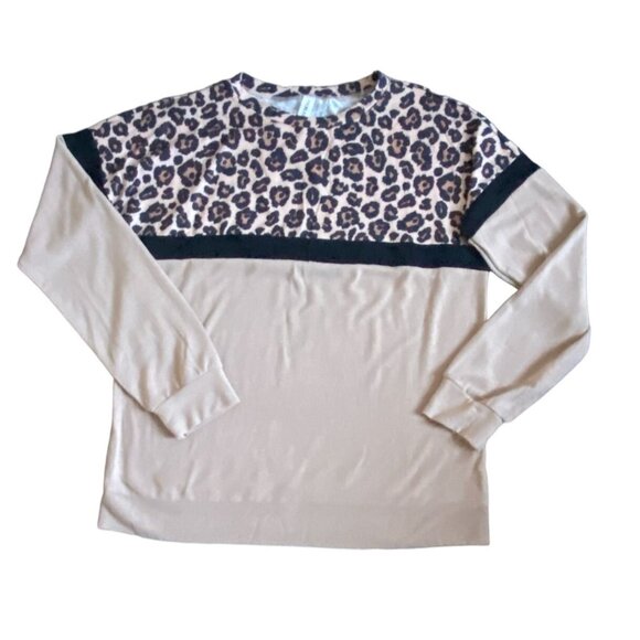 Tickled Teal Womens Animal Print Crew Neck Casual Shirt-Tan-Size Large-GUC - Picture 1 of 7